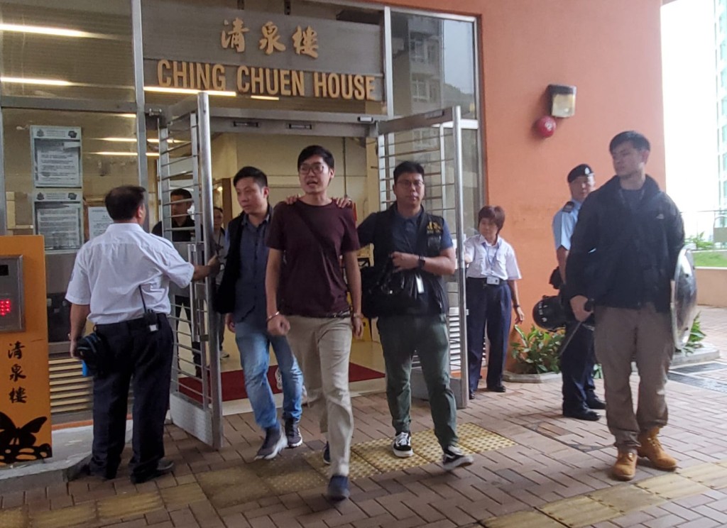 據悉,陳浩天事後被帶返馬鞍山警署繼續接受調查。