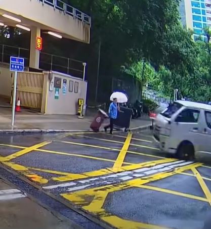 fb「車cam L（香港群組）」影片截圖