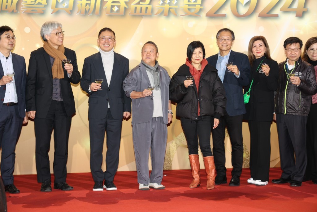 《TVB职艺员联欢晚宴2024》一连两晚在将军澳电视城举行，合共筵开约300席。