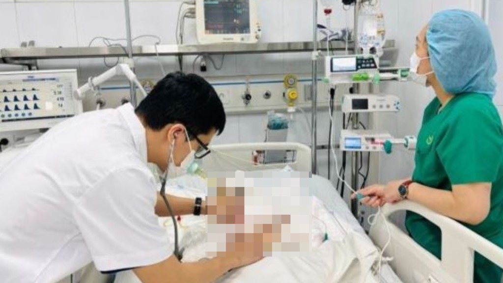 越南13歲男生被手提電腦炸至重傷，留醫8日逝世。VIET JO Vietnam News