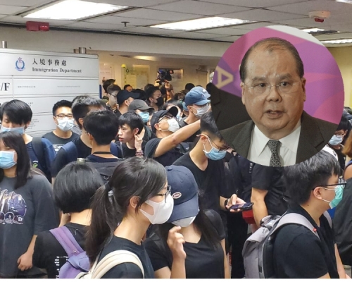 張建宗指為公務員帶來不便和焦慮，希望大家諒解。資料圖片