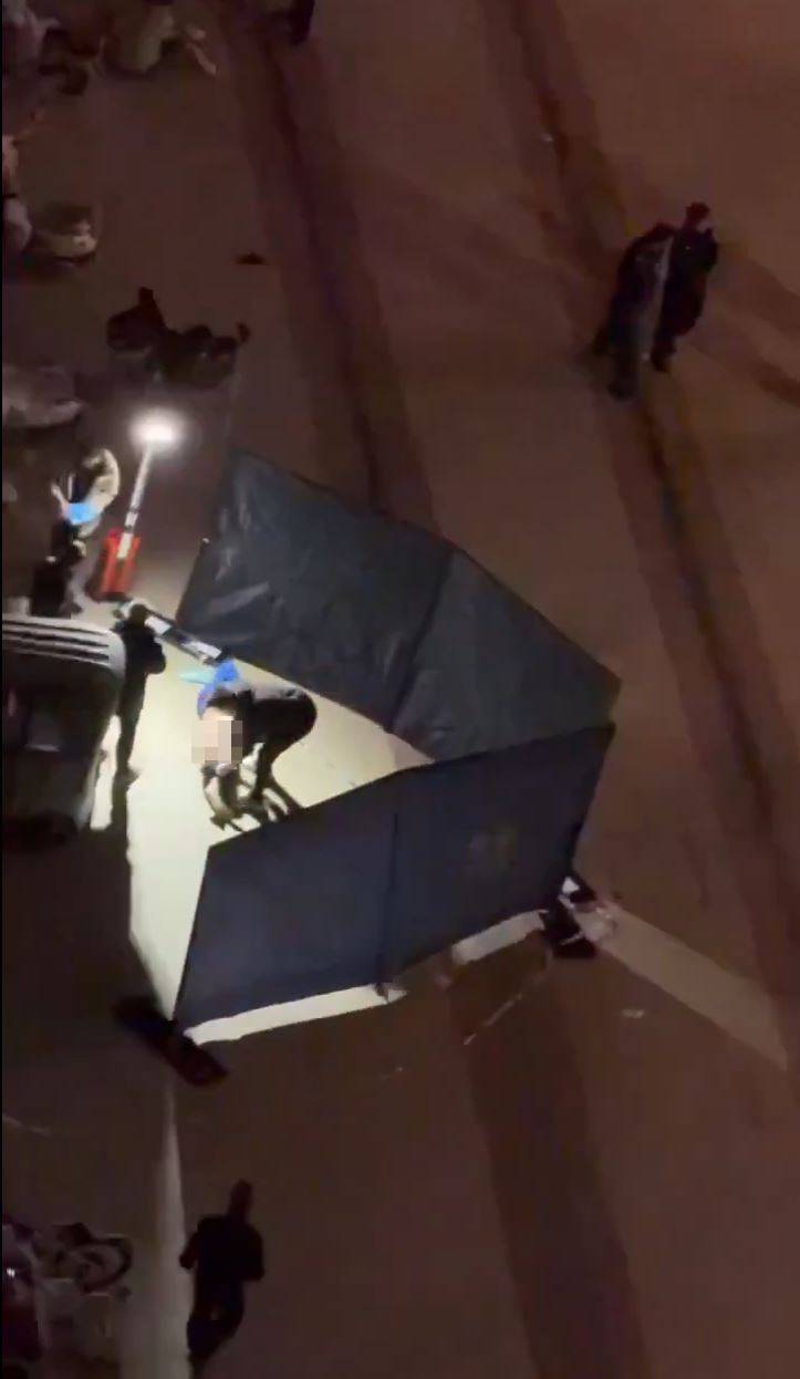 传山西有男子被割下体陈尸街头。