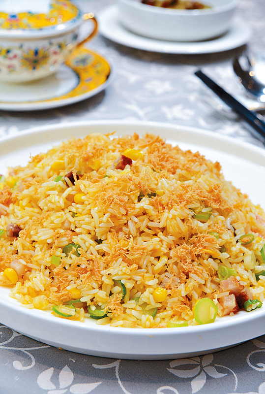 金絲蛋炒飯  $188廚師的炒功非常不俗，金絲即是瑤柱，炒飯不但粒粒分明，更均勻地沾上蛋漿。