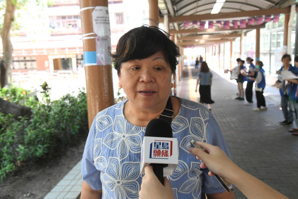 陳女士同樣為新增個案感到擔心。 陳女士同樣為新增個案感到擔心。