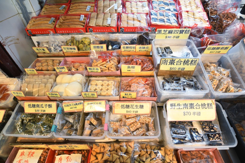 她不花錢做市場推廣,新口味只按客人需求研製。 她不花錢做市場推廣,新口味只按客人需求研製。