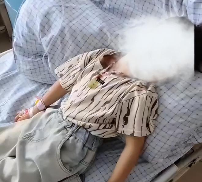 蒙城大批民眾指在食用同一家Tiramisu後身體不適。網易號@ 探源歷史 蒙城大批民眾指在食用同一家Tiramisu後身體不適。網易號@ 探源歷史
