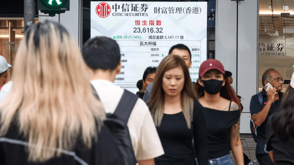 恒指升266點 ATM及快手領漲 AI股捱沽 智譜瀉15% 專家料仲有得彈｜港股收市