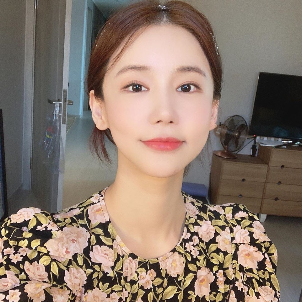 當還驚爆去年自殺身亡的吳仁惠是Gill一腳踏4船女友之,亦曾遭Gill辱罵。
