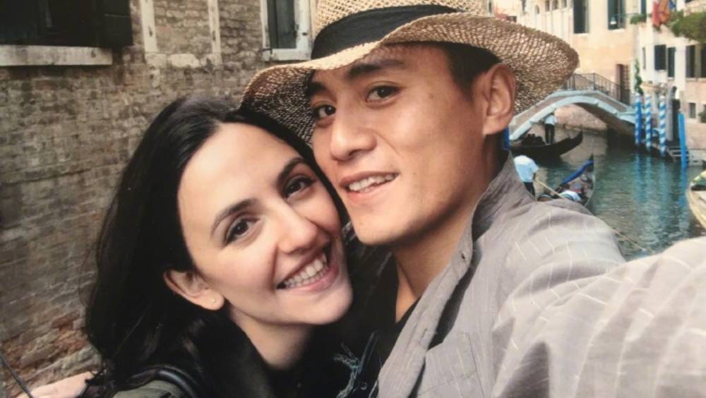 男星劉燁結婚17周年，送法籍妻冷氣機。 微博