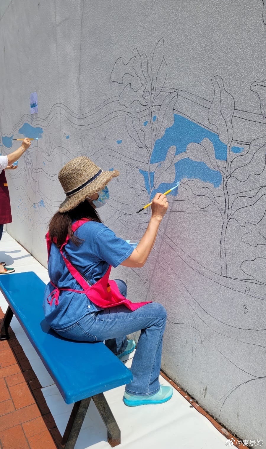 麥景婷近年經常參與街頭繪畫壁畫。