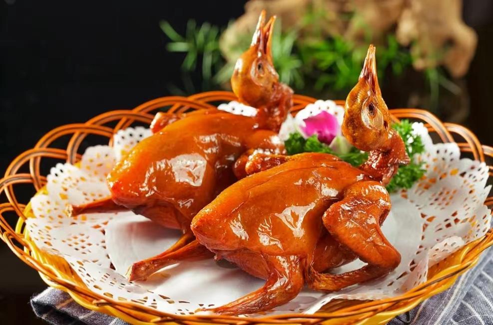 雀籠紅燒石岐乳鴿（圖片來源：KKday）