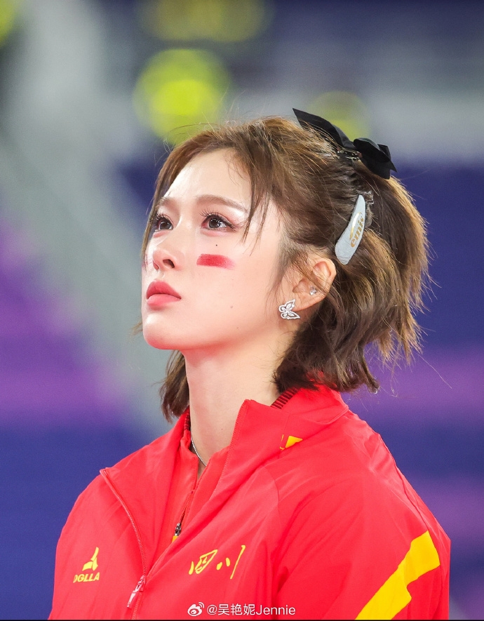 吳艷妮。 微博@吳艷妮