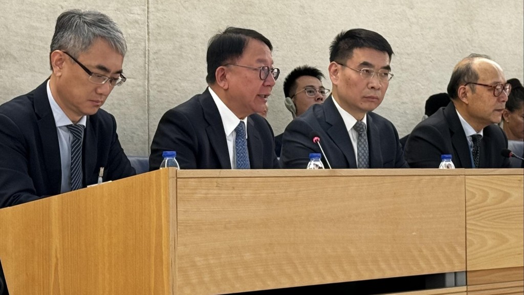 陳國基（左二）在日內瓦時間1月23日和26日於瑞士日內瓦出席聯合國人權理事會普遍定期審議工作組會議。政府新聞處圖片