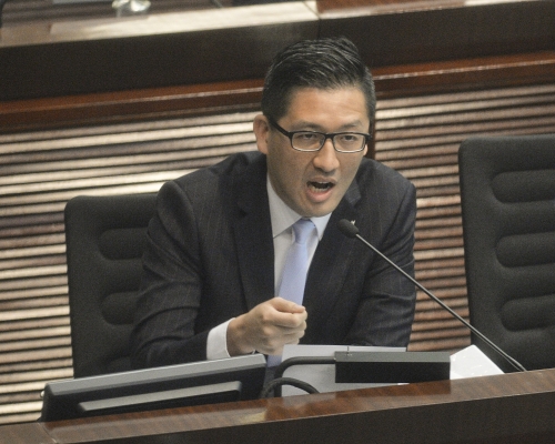 林卓廷希望「禮頓」出席立法會的公開會議。