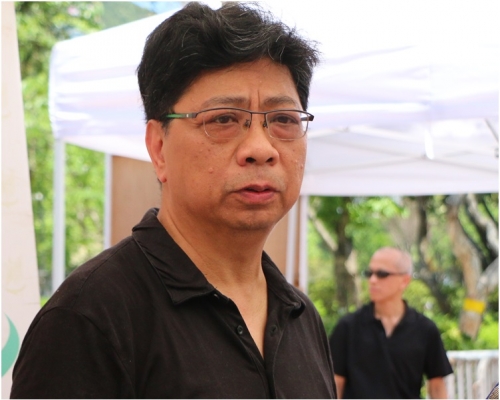 楊健興認為香港的新聞自由和言論自由空間自回歸以來日漸收窄。
