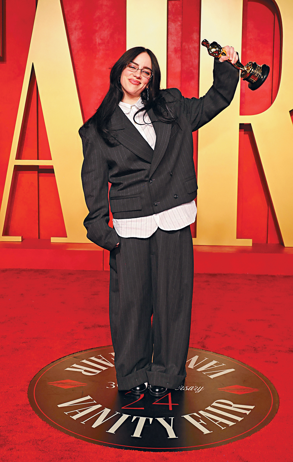 Billie曾稱自己是酷兒，如今疑出櫃戀上女網紅Quenlin。