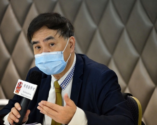 醫學會促高危場所工作人士盡快打針保護自己及其他人。