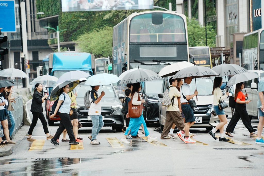 天文台冷鋒會在明日橫過沿岸地區。資料圖片