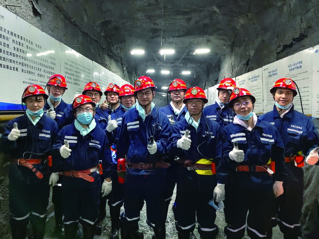 是次考察以中央企業真實應用場景為導向。城大提供 是次考察以中央企業真實應用場景為導向。城大提供