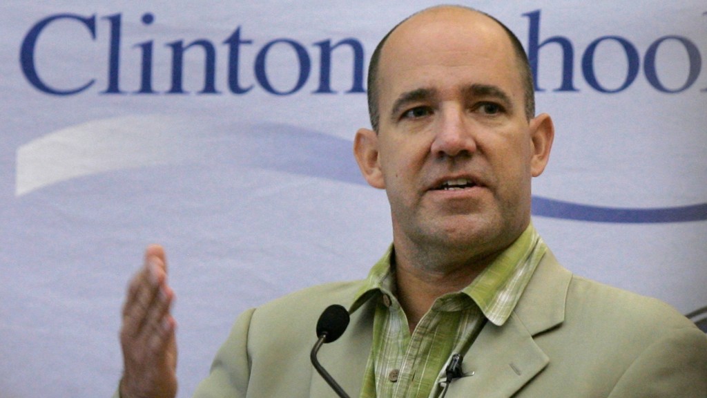 MSNBC政治評論員陶德（Matthew Dowd）因談論柯克言論不當遭解僱。 美聯社