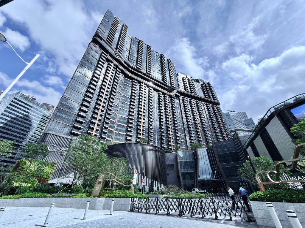 天璽．天現樓外貌。