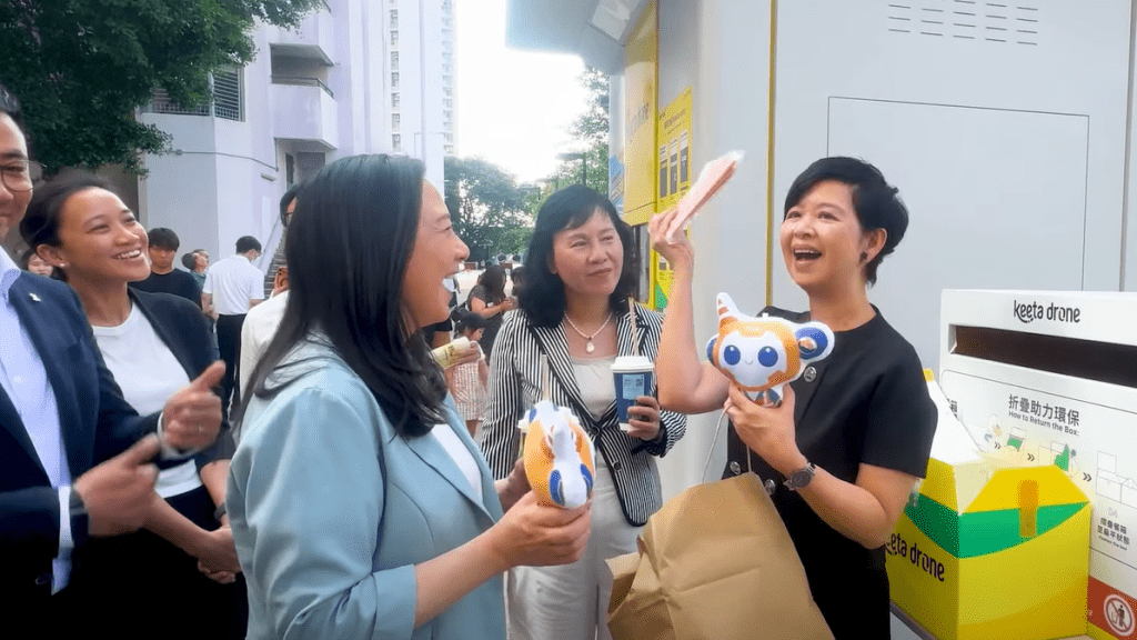 頌安邨無人機外送航線啟航 何永賢：利用公屋作低空經濟試點