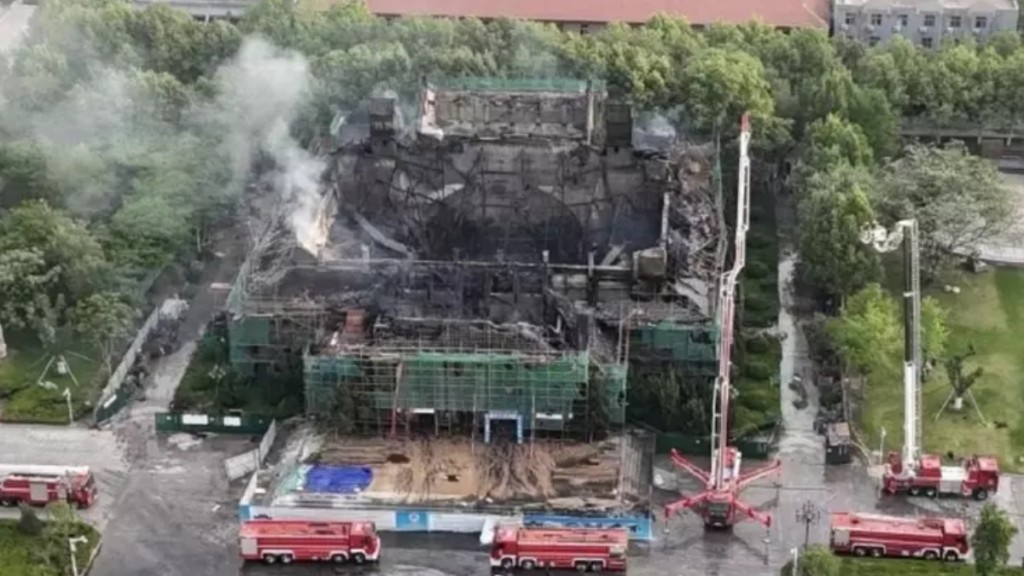 具百年歷史的河南大學大禮堂被焚毀，國務院安委會派員督查究責。微博