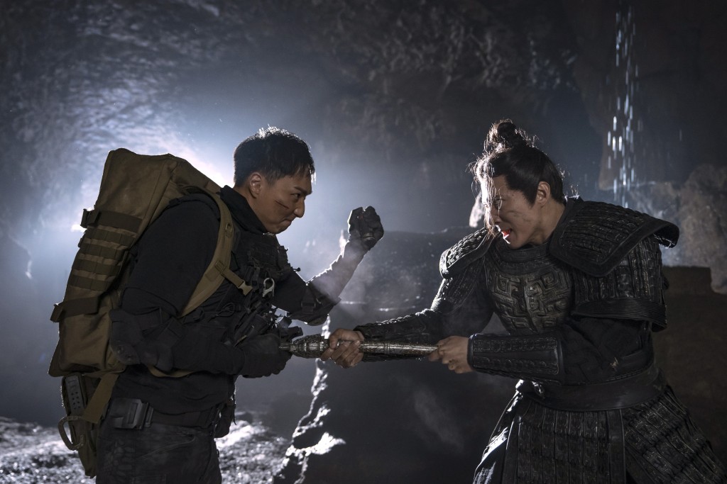 電影《尋秦記》大，徐偉棟飾演Tim，洪天照則飾演武樹。