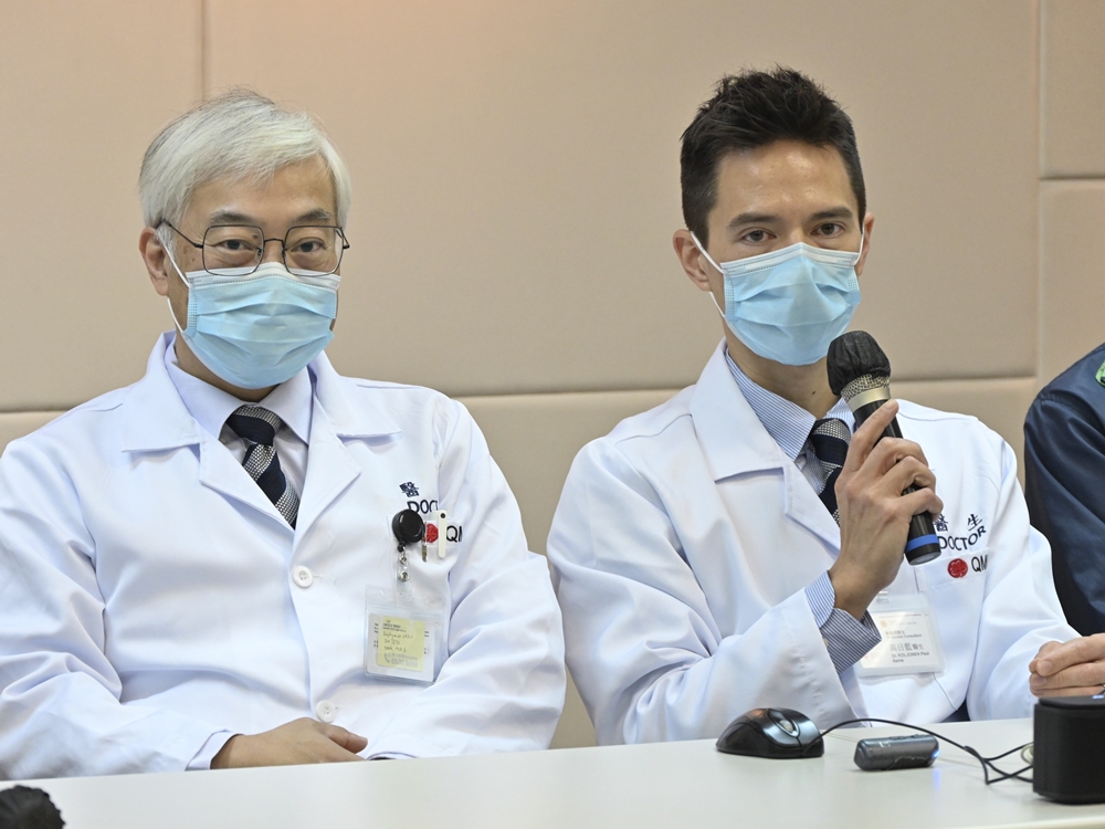 瑪麗醫院矯形及創傷外科副顧問醫生高日藍(右)。