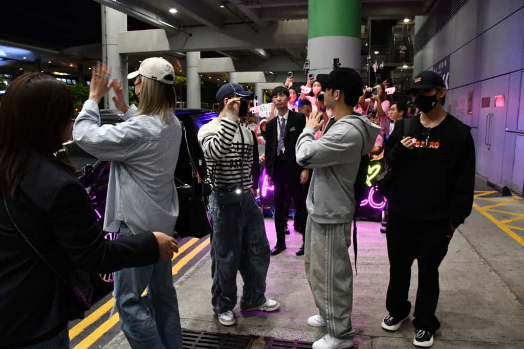 MIRROR「士多啤梨」小組4位成員獲得「JOOX Most Popula Group of the Year」獎項。 MIRROR「士多啤梨」小組4位成員獲得「JOOX Most Popula Group of the Year」獎項。