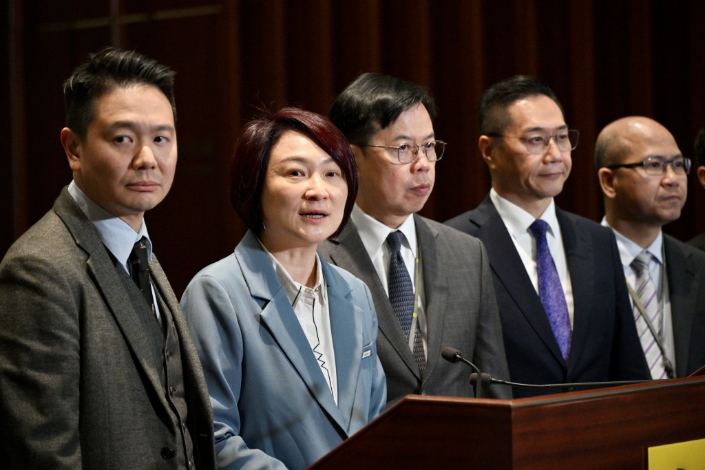李慧琼指，行政主導雖非一帆風順，但經得起考驗。