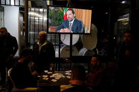 哈里里在请辞后现身电视访问。AP