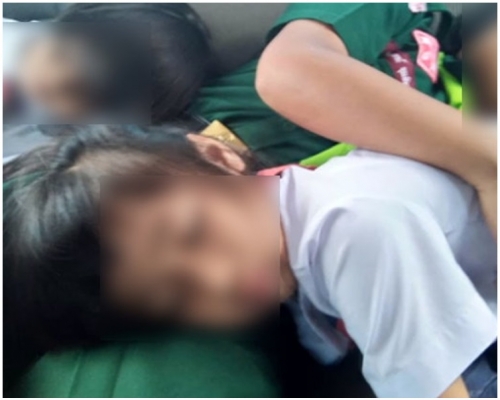 3名小姐妹倦極也不敢回家。網圖