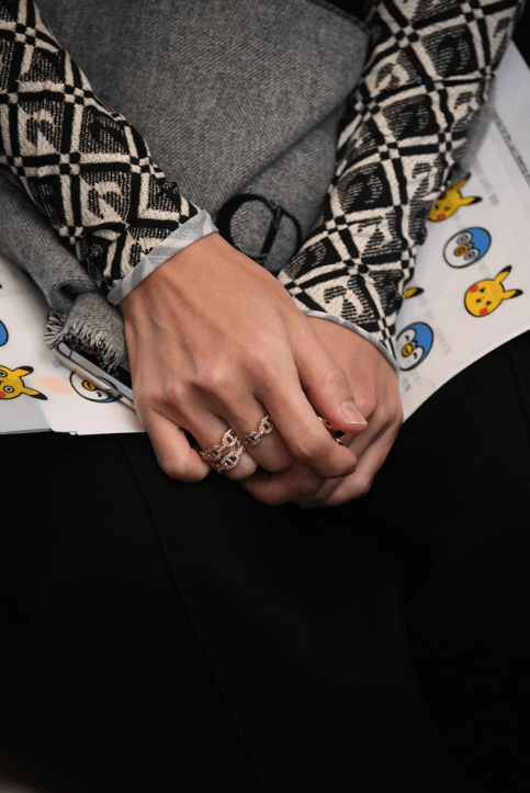3隻Hermès Chaine d'Ancre Enchainee戒指，索價近20萬元。