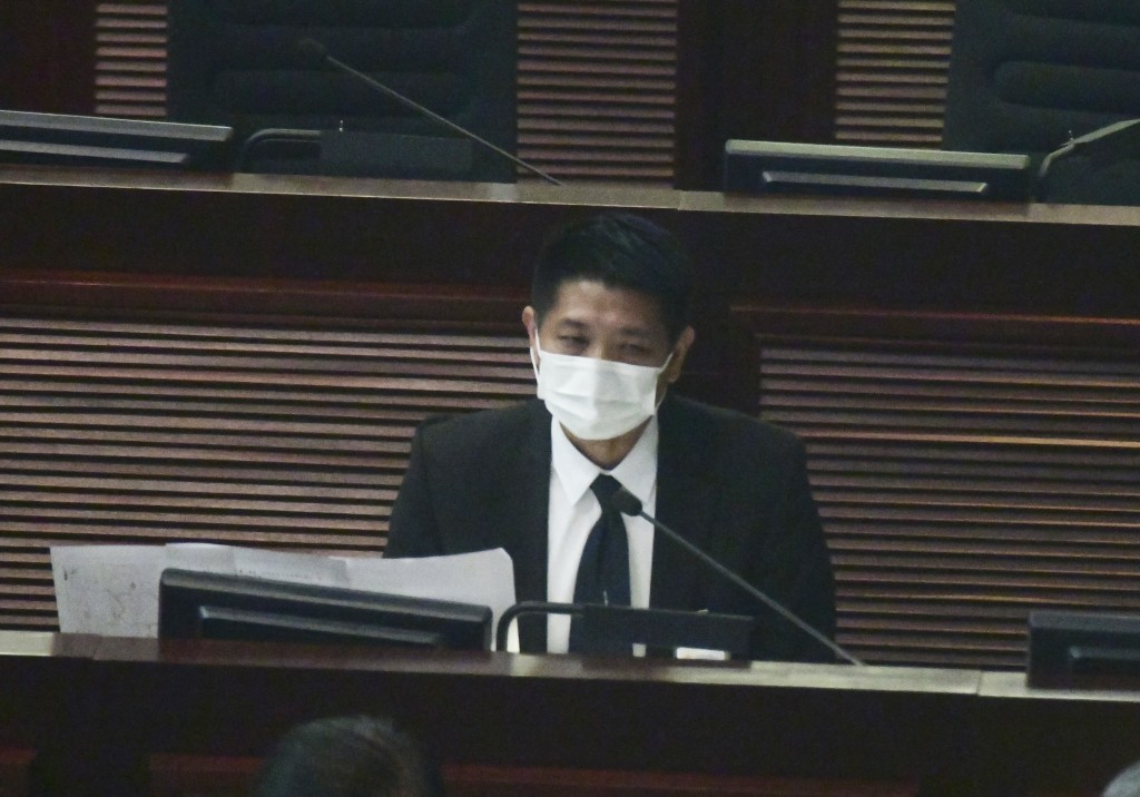 房屋署助理署長(發展及採購)葉成林指,面對龐大的建屋工程量,必須提升生產力。 房屋署助理署長(發展及採購)葉成林指,面對龐大的建屋工程量,必須提升生產力。