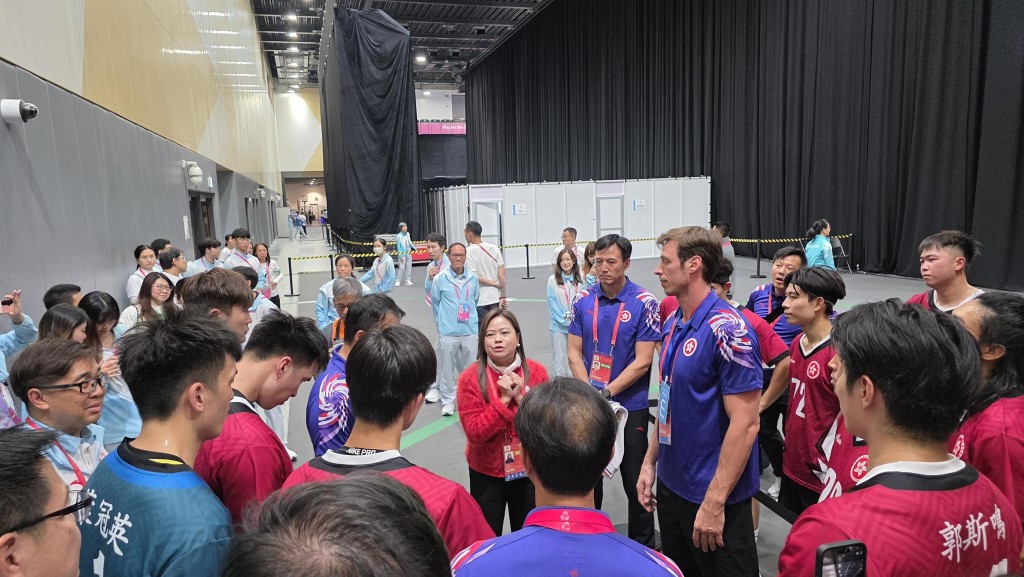 羅淑佩非常感謝整個團隊的努力和熱血。 羅淑佩非常感謝整個團隊的努力和熱血。