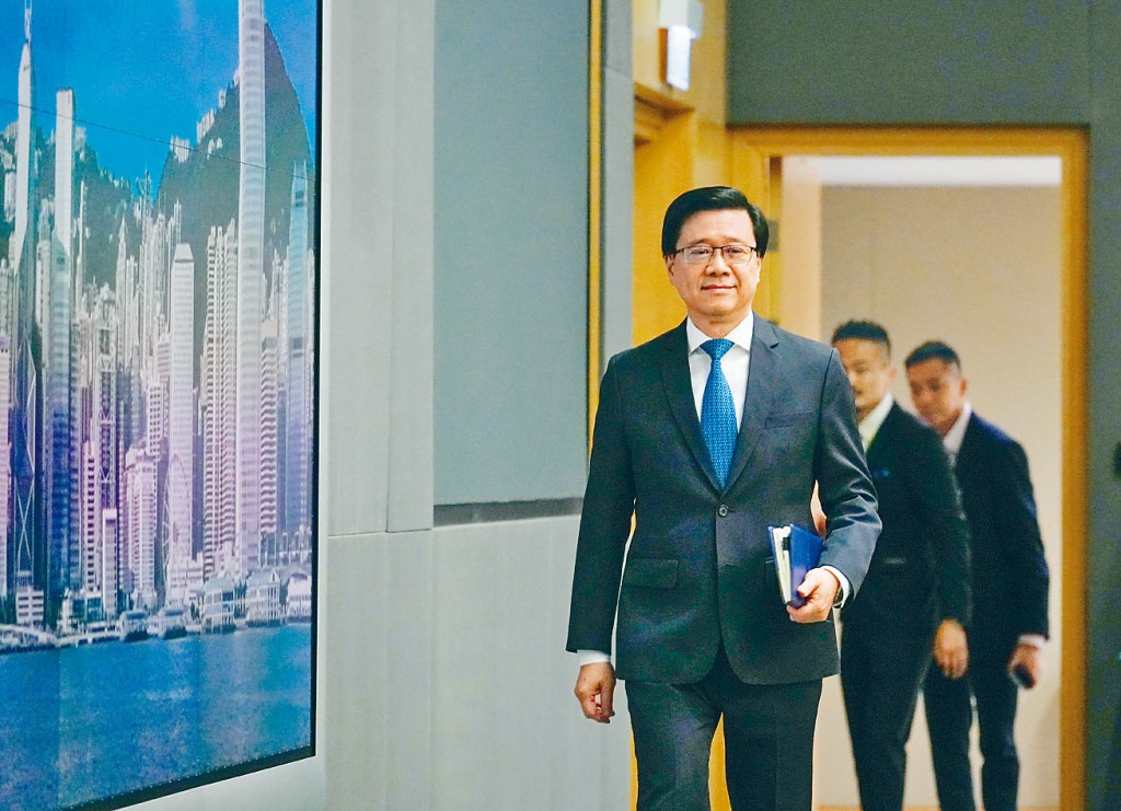 特首李家超仍被美方制裁，他是否會獲得簽證出發APEC引起關注。