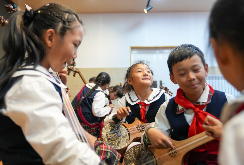 今年中国GDP增速目标定在4.5%至5%。新华社