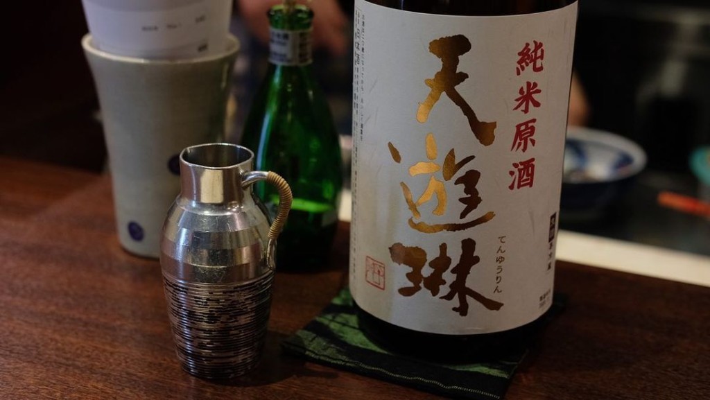坤哥從居酒屋老闆得知當地人很少會一次行完全程，令他自嘲戇居。