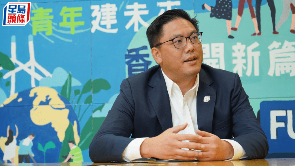 民政及青年事務局副局長梁宏正上任滿一年。葉偉豪攝