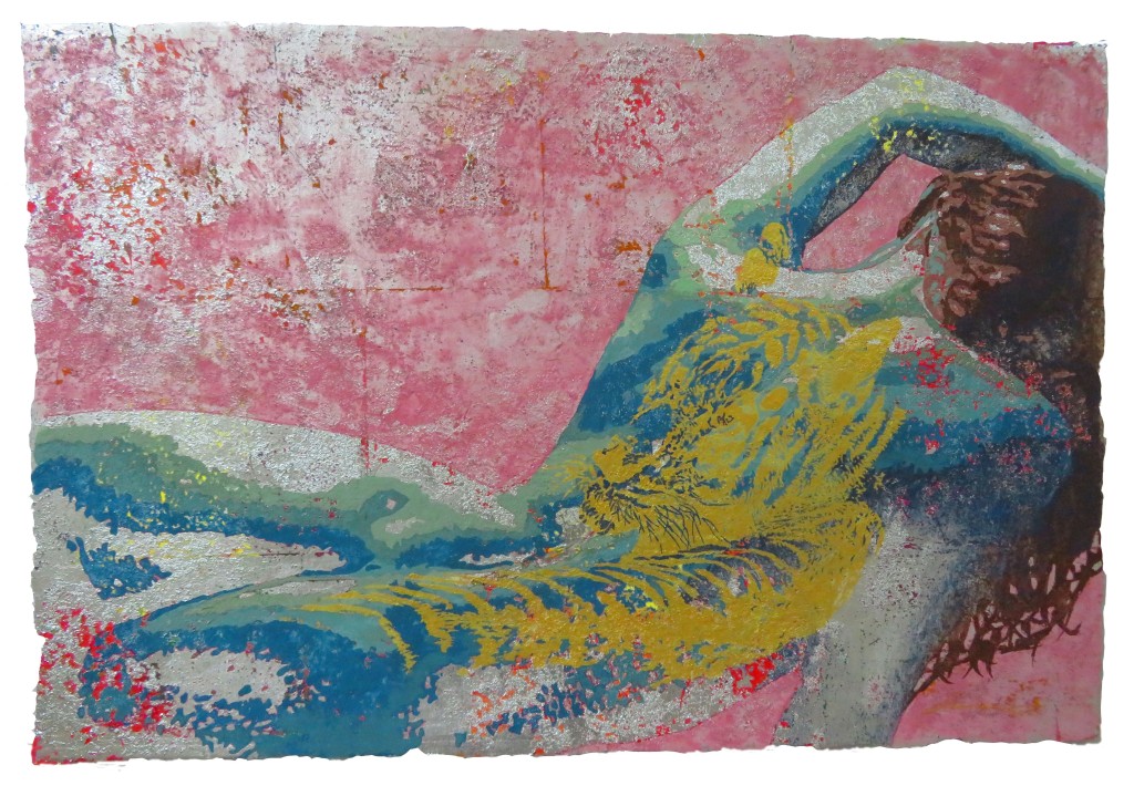 钟大富的岩彩作品《金虎与共》，描绘女性胴体上纹有金色老虎，将一生一世永伴随，跟成语「甘苦与共」有异曲同工之妙。