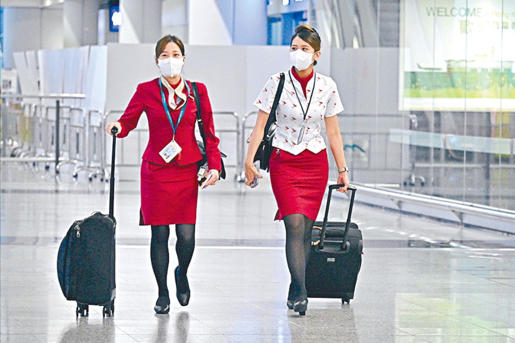 當局調整檢疫安排，紓緩本地航空公司面對的人手限制。