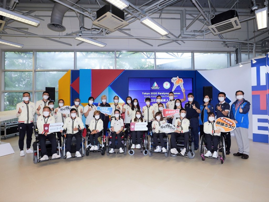 港队代表今午在香港体育学院与传媒会面。奥委会暨伤残人士体育协会相片