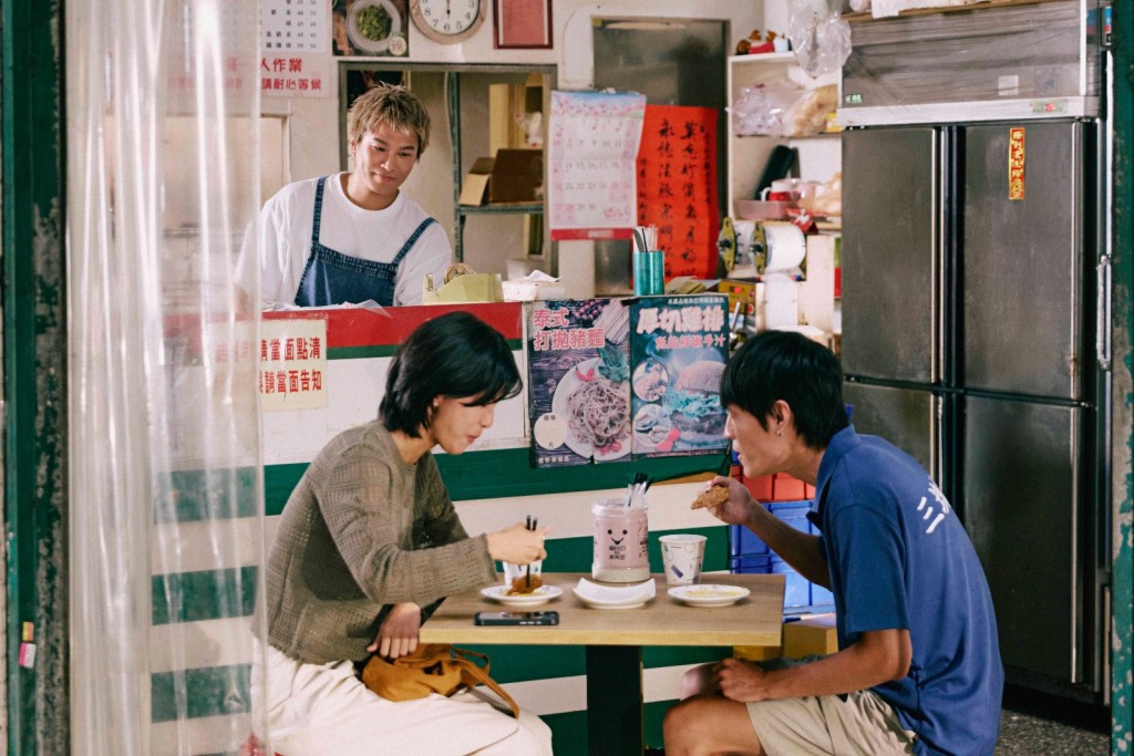 《三塊錢》MV選在「早餐店」拍攝。