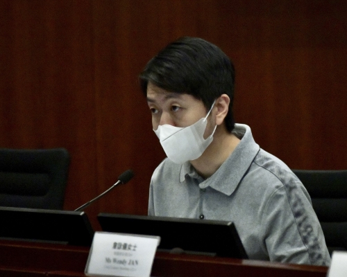 許智峯保釋期間前往丹麥。資料圖片
