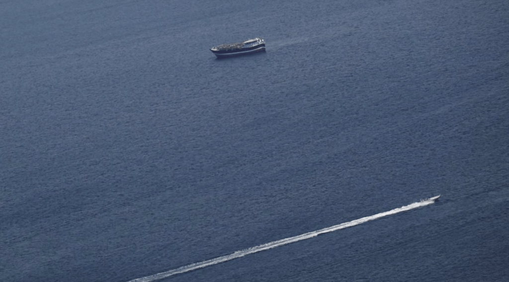 伊朗當局明確劃線：美、以、歐船隻嚴禁通行，一旦發現「必將打擊」。