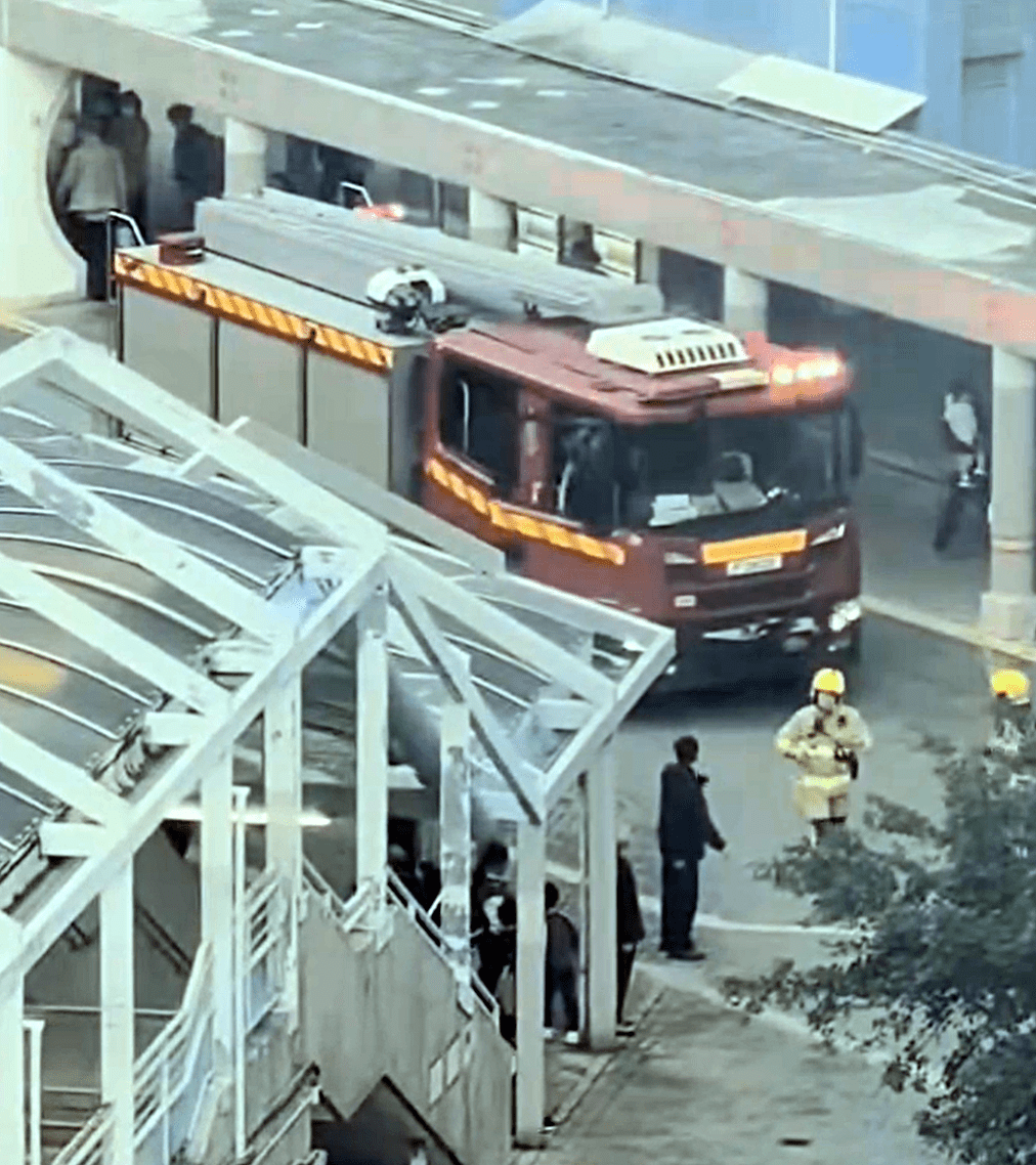 消防到場將火救熄。fb：消防群組