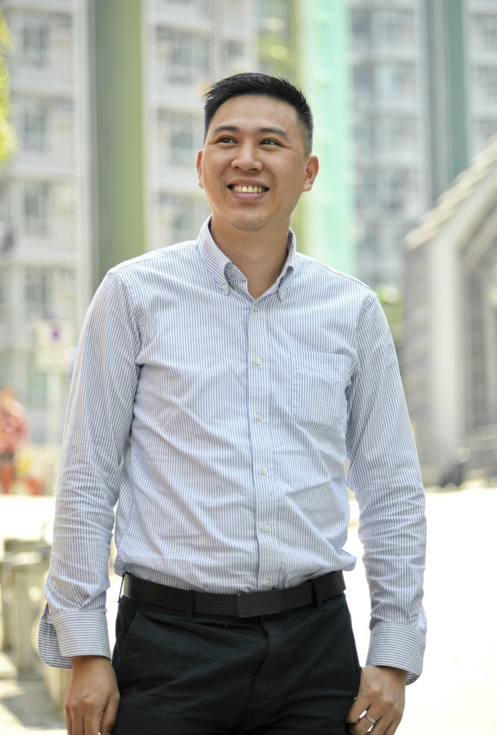 丘文俊在社交網站發文講述在英國情況。資料圖片