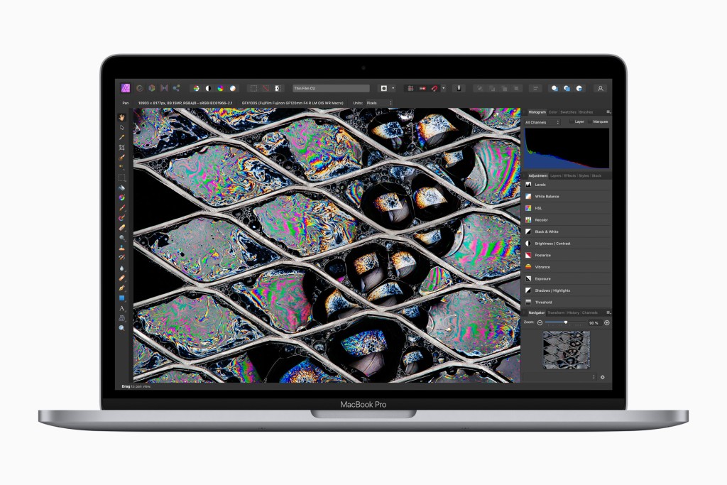 新13吋MacBook Pro同樣升級至M2晶片。