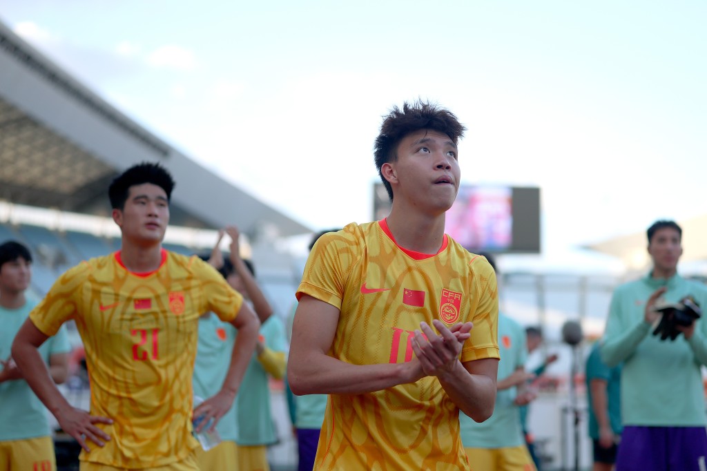 国足U23在亚运领先下1:2不敌南韩U23无缘金牌。新华社